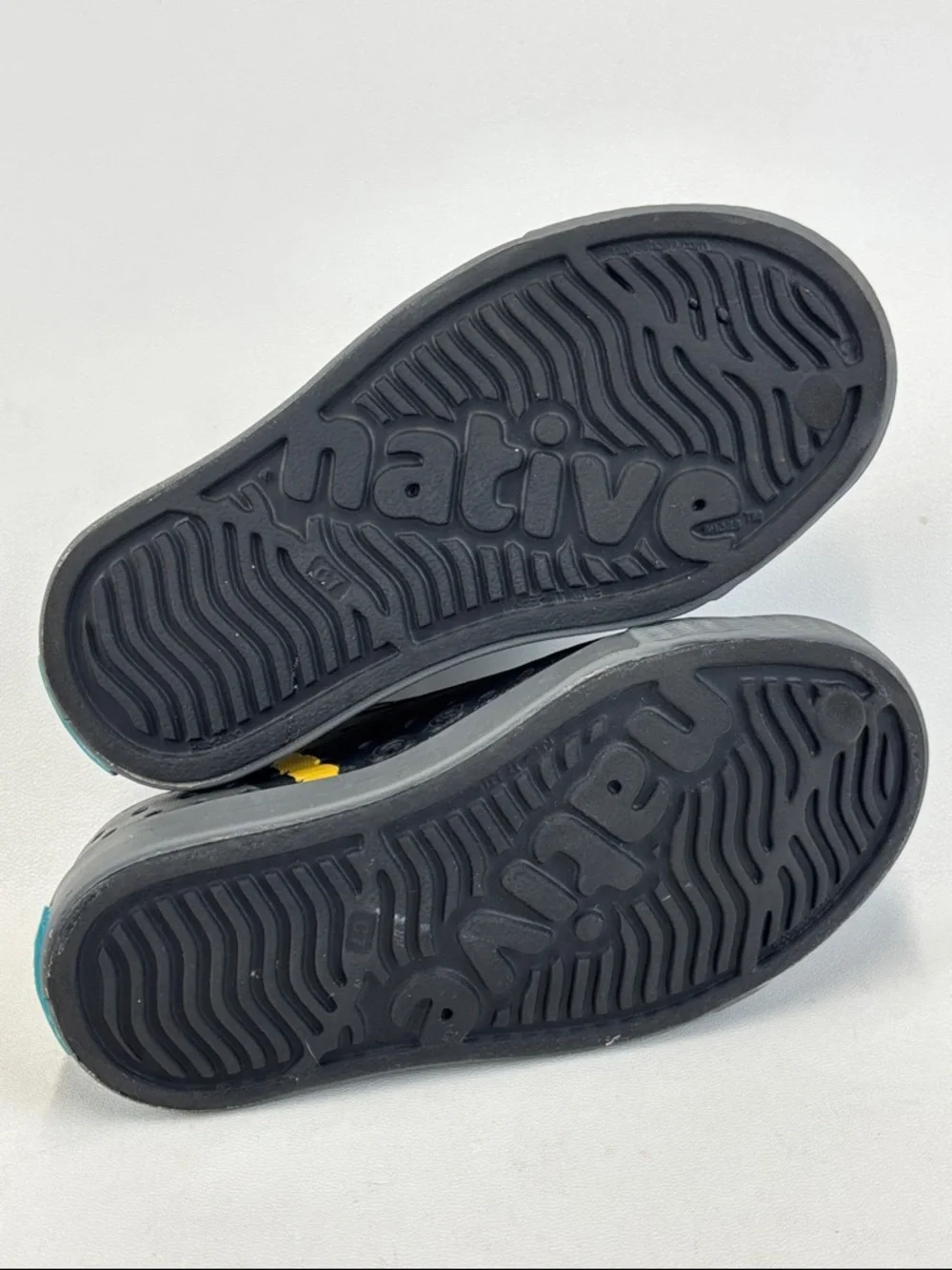 NATIVE Jefferson Block SlipOn Waterproof Sneakers Size C7